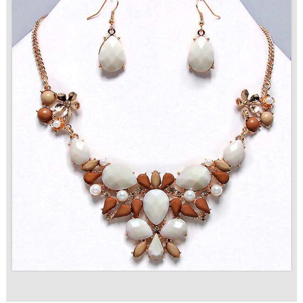 Cream Brown Gold Crystal Floral Necklace Earrings Set Acrylic Fashion Jewelry